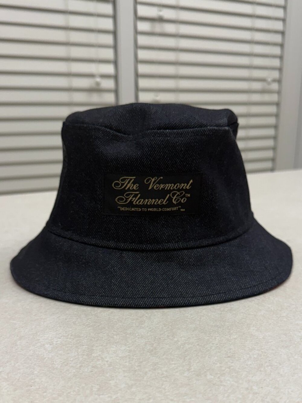 NWT Vermont Flannel Co. Grand Isle Flannel Denim Bucket Hat Small